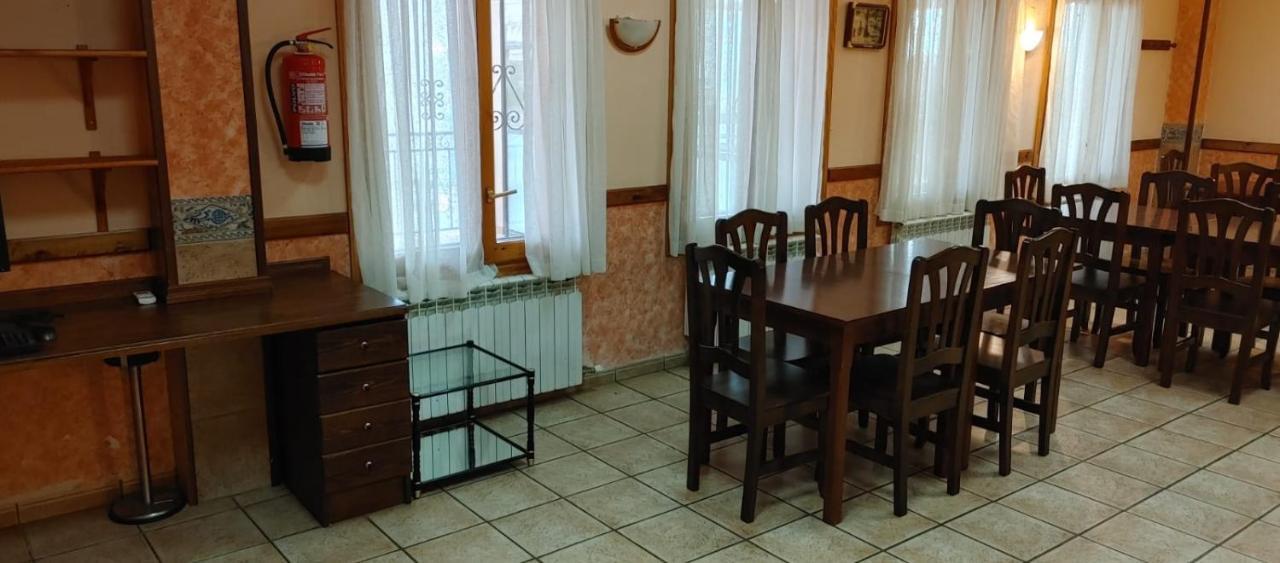 Hostal Estopinan Estopinan del Castillo المظهر الخارجي الصورة